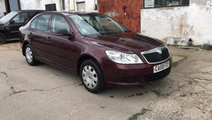 Prag dreapta Skoda Octavia II an fab. 2009 - 2013