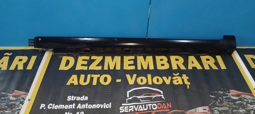 Prag dreapta Volkswagen Passat B7 2.0 Motorina 2013, COMBI