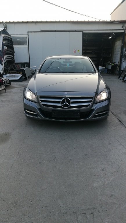 Praguri Mercedes CLS W218 2012 COUPE CLS250 CDI