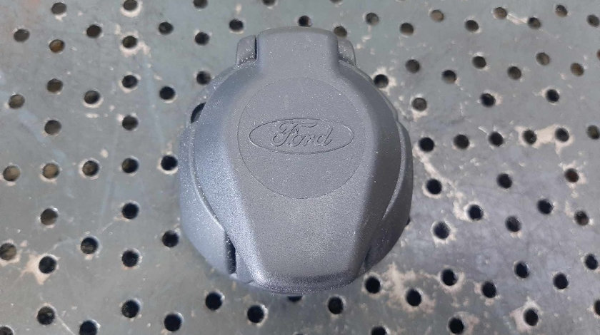 Priza pentru bara de remorca ford mondeo mk1 7 pini 97sx13n406ba