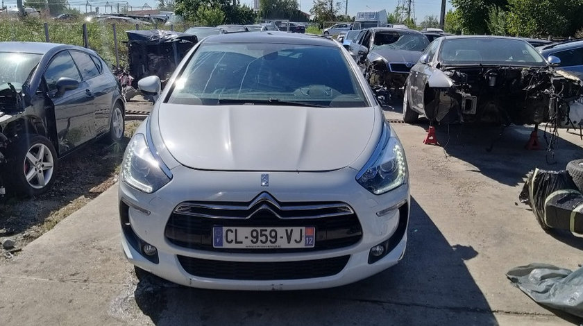 Proiectoare Citroen DS5 2012 Hatchback 2.0