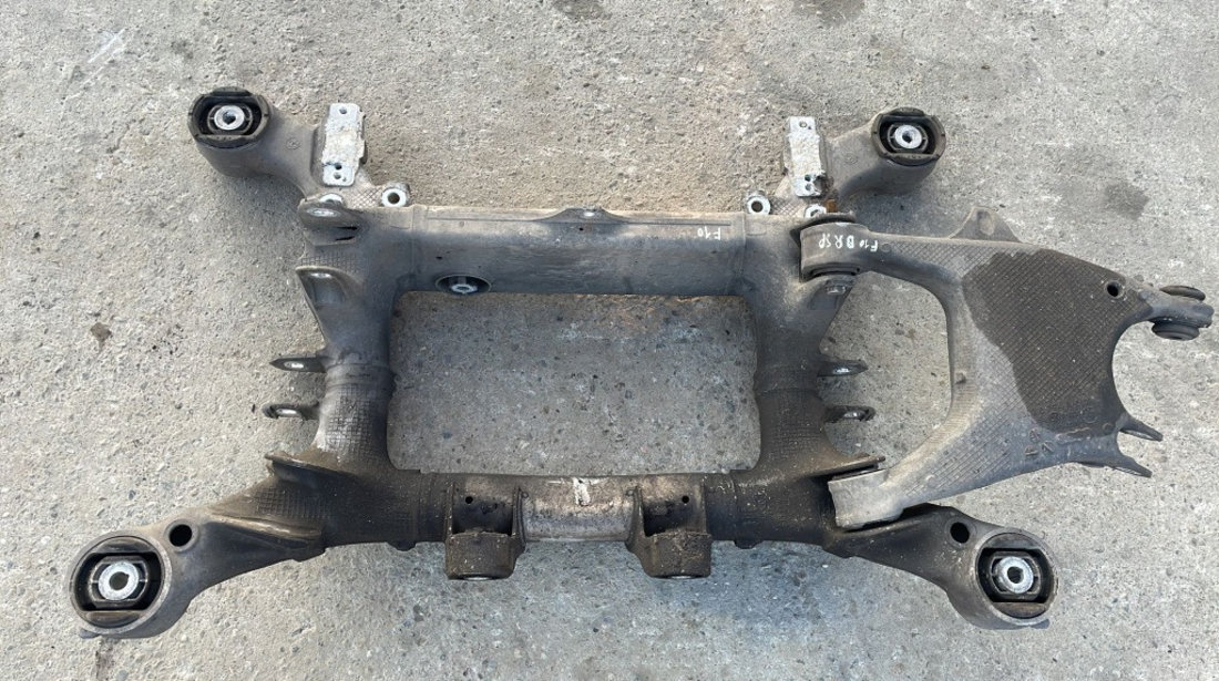 Punte Spate BMW Seria 6 F06 640iX N55 (6B83) cod: 33316799103