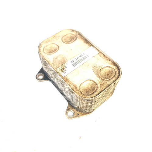 Racitor Ulei / Termoflot Audi A4 B8 (8K) 2007 - 2015 Motorina 03L117021C, 03L 117 021 C