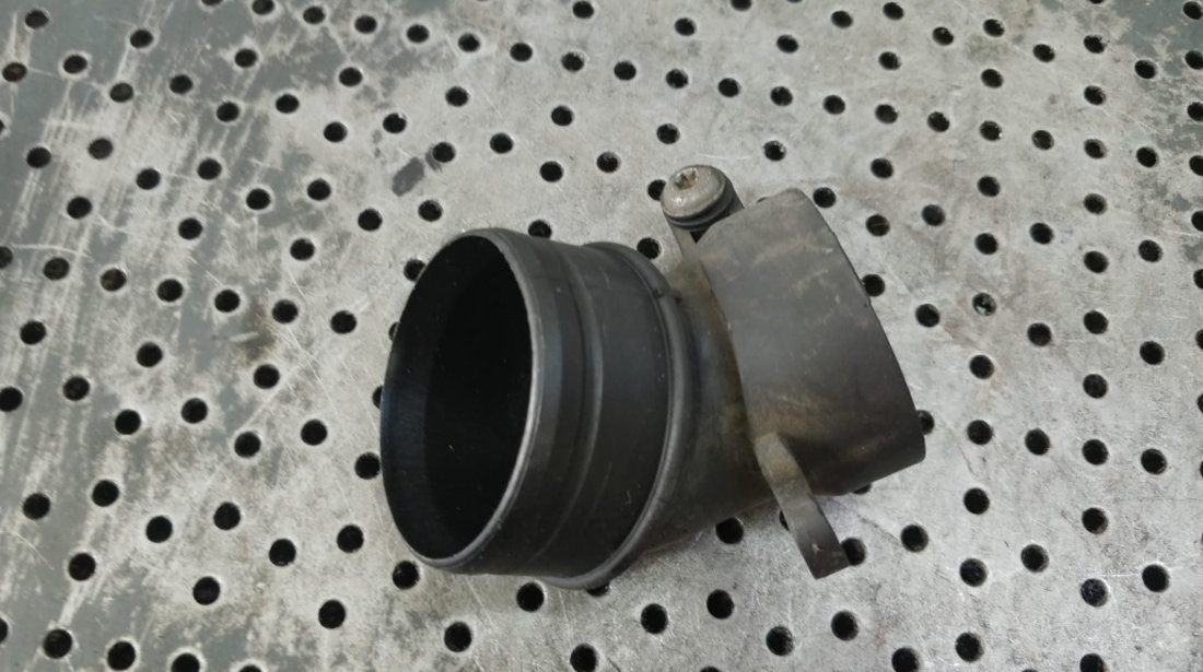 Racord tub turbo 2.0 tdi bmr vw passat b6 audi a3 8p vw golf 5 touran skoda octavia 2 seat leon 3c0129635