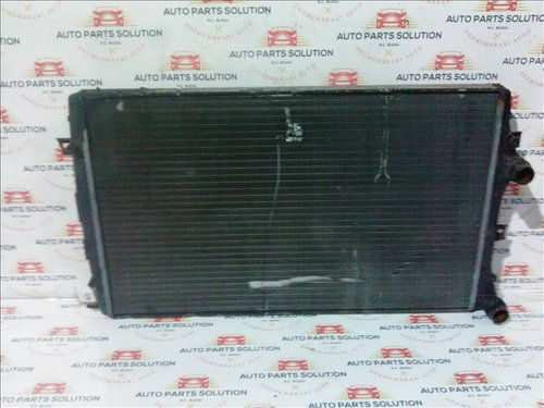 Radiator apa 1.9 TDI VW GOLF 5 PLUS an fabr.2006