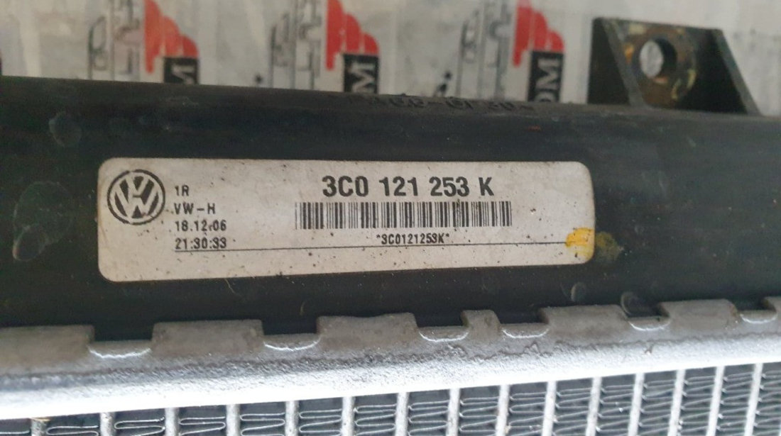 Radiator apa Audi A3 8P 1.6 TDI 90cp cod piesa : 3C0121253K