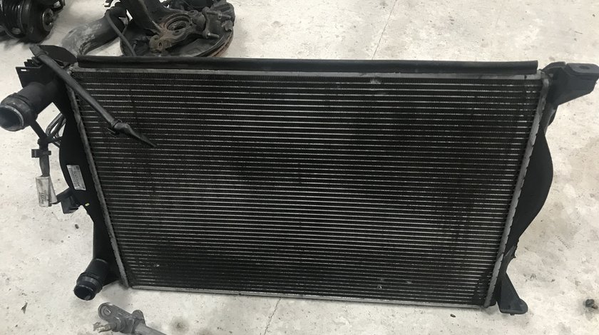 Radiator apa Audi A6 4F 2.0 TDI BLB BRE 2005 2006 2007 2008