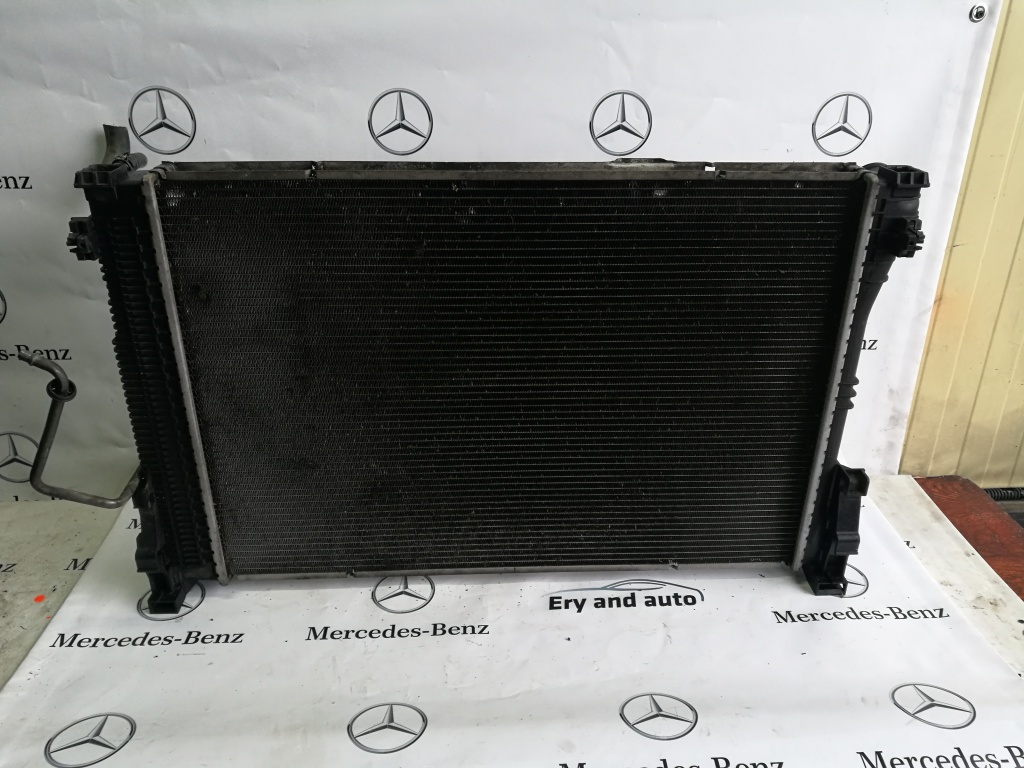 Radiator apa Mercedes E class W212 A2045003703