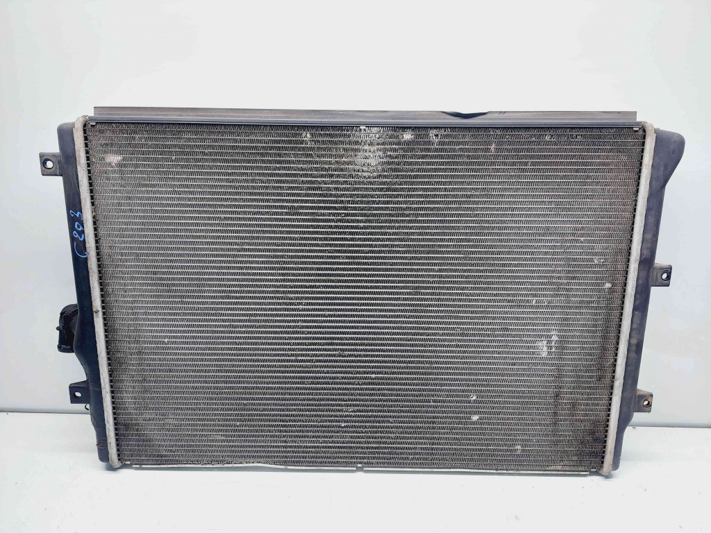 Radiator apa Volkswagen Caddy 3 (2KA, 2KH) [Fabr 2004-2009] 1K0121251DD 1.6 TDI CAYC77KW / 105CP