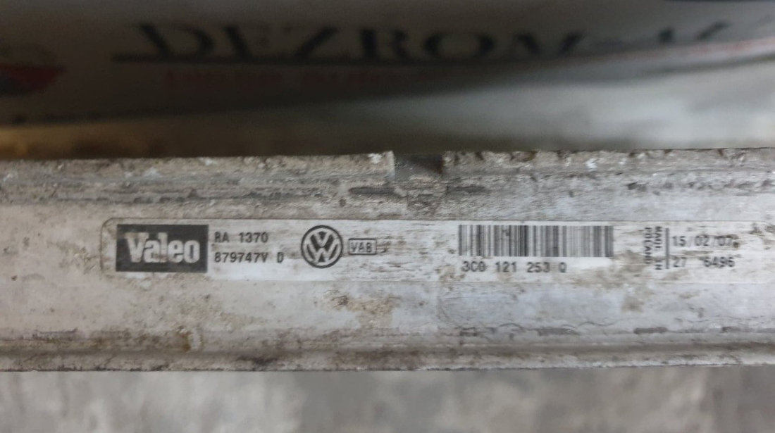 Radiator apa VW Jetta Mk5 2.0 TFSI 200cp cod piesa : 3C0121253Q