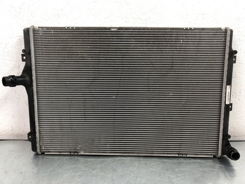 Radiator apa VW Passat B7 2.0TDI DSG 4motion 170cp sedan 2013 (3C0121253AR)