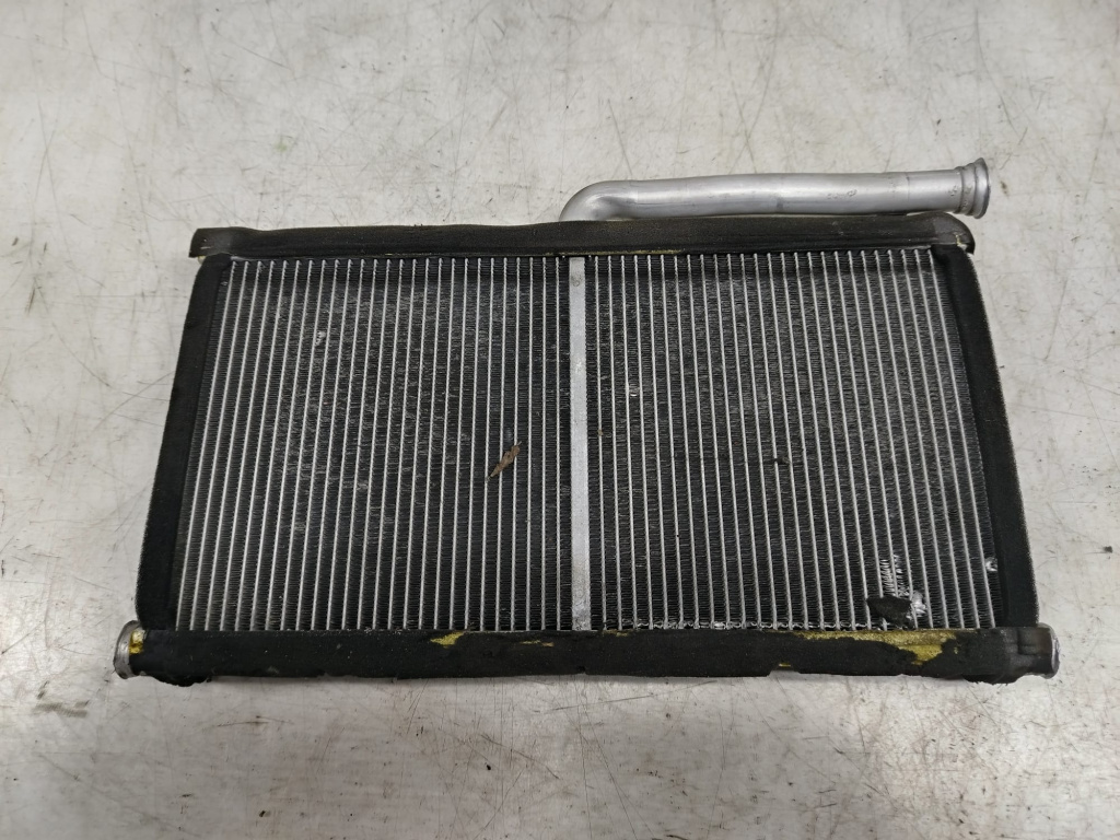 Radiator calorifer bord Audi A6 4F/C6 [2004 - 2008] 2.0 tdi BLB