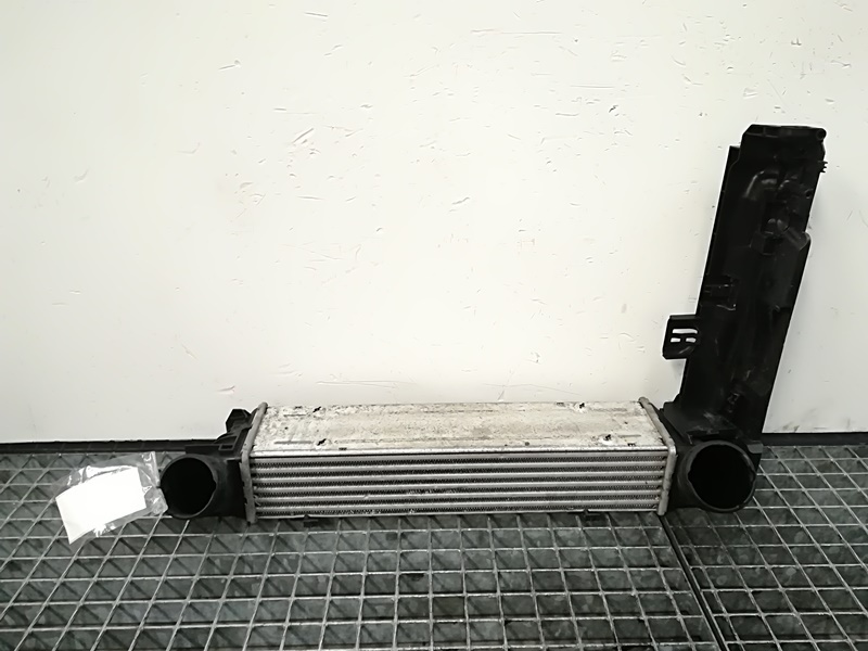 Radiator intercooler, 7798788-02, Bmw 3 (E90) 2.0 d (id:341338)