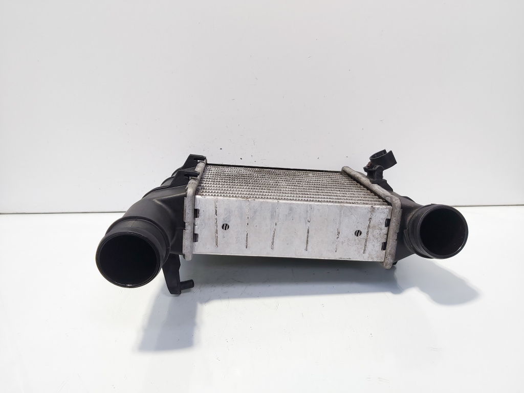 Radiator intercooler, cod 8E0145805S, Audi A4 Avant (8ED, B7), 2.0 TDI, BPW (id:667463)