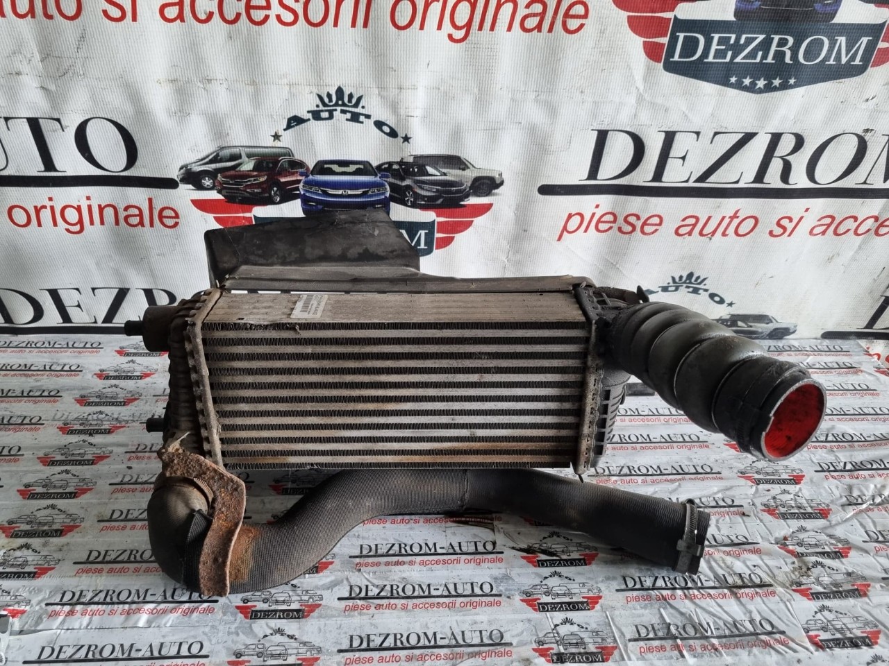 Radiator intercooler Ford C-Max 1.6 TDCi 115cp cod piesa : BV61-9L440-CE