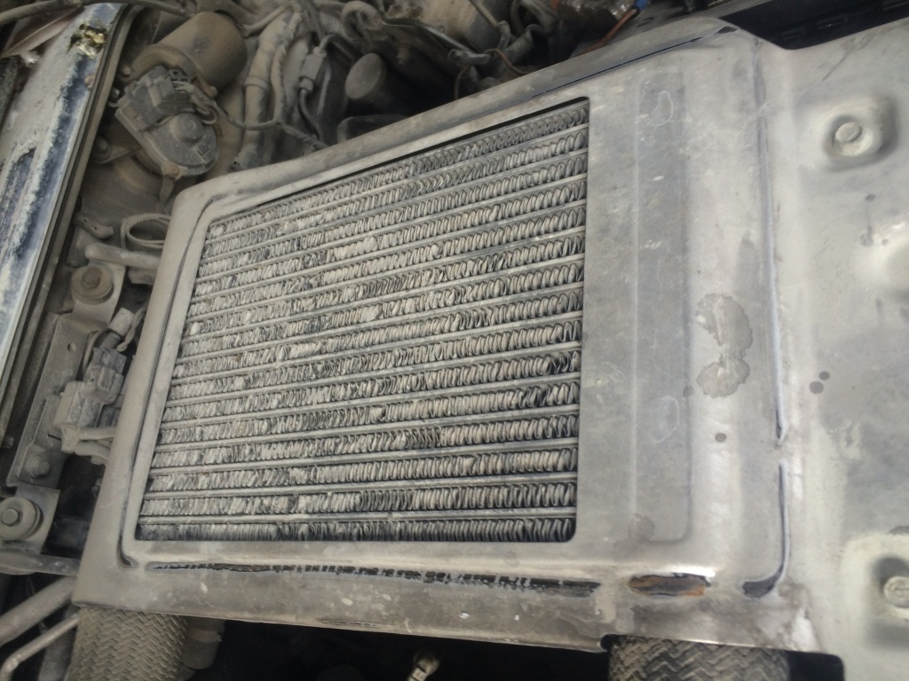 Radiator Intercooler Galloper Pajero 2.5