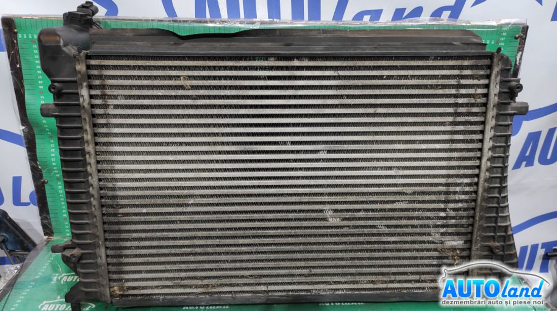 Radiator Intercooler Intrari in Diagonala Volkswagen GOLF V Variant 2007