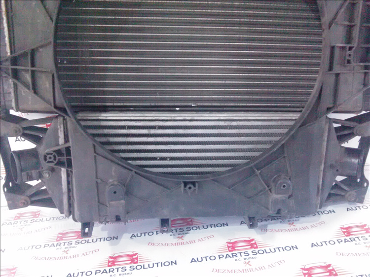 Radiator intercooler IVECO 2.3 an fabr. 2009