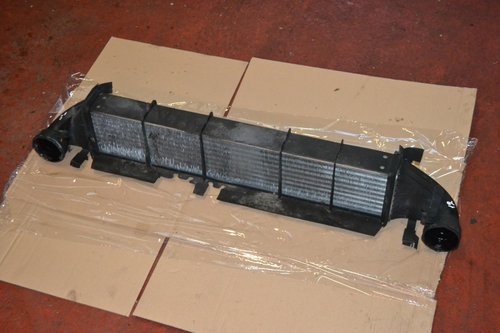 Radiator intercooler mercedes c class w203 c220 cdi