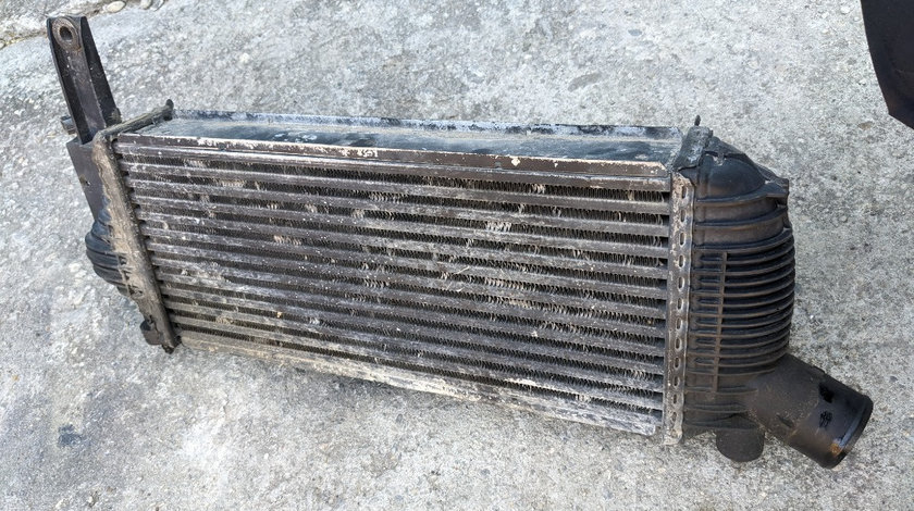 Radiator Intercooler Nissan Pathfinder R51 Navara D40 2.5 diesel