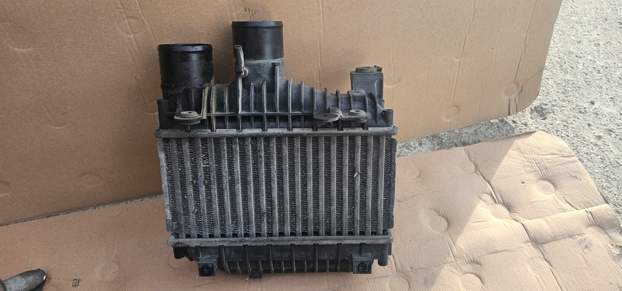 Radiator intercooler Toyota Avensis T25 2.0 D-4D 2004 2005 2006