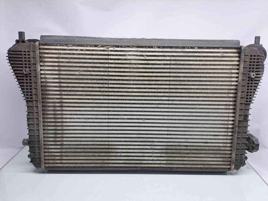 Radiator intercooler Volkswagen Golf 5 (1K1) [Fabr 2004-2008] 1K0145803M 2.0 TDI BKD