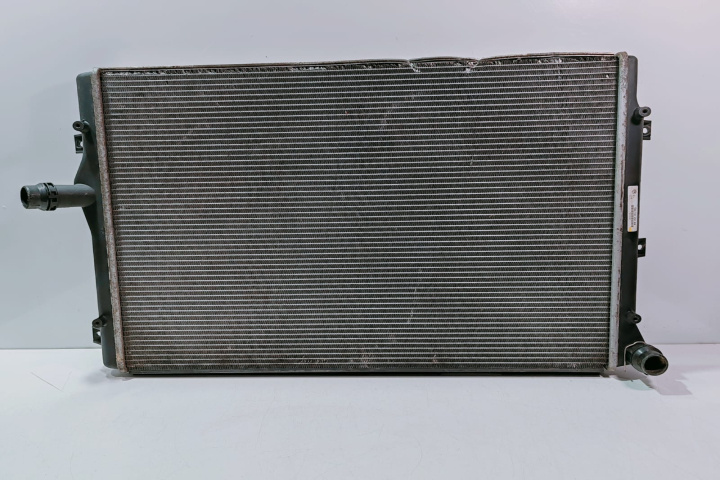 Radiator Racire Apa 1K0121251BK Audi A3 8P/8PA [facelift] [2004 - 2008]