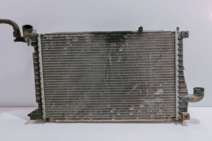 Radiator Racire Apa 52479093 Opel Vectra B [1995 - 1999]