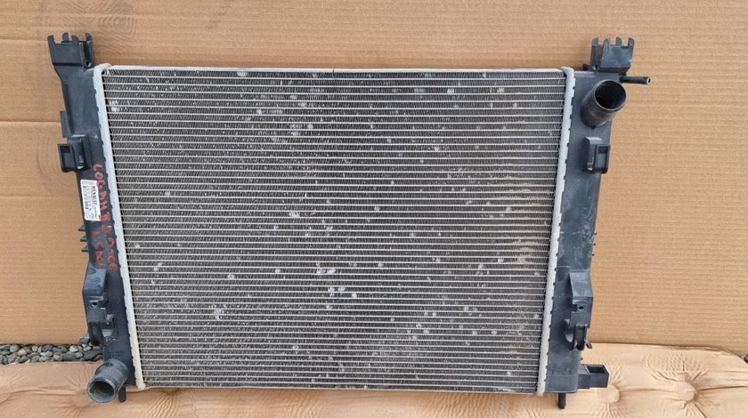 Radiator racire apa Dacia Logan / Lodgy / Dokker 0.9 TCE / 1.5 dCi 2013 2014 2015 2016 2017