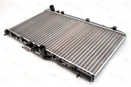 Radiator, racire motor TOYOTA AVENSIS (T22) (1997 - 2003) THERMOTEC D72035TT piesa NOUA