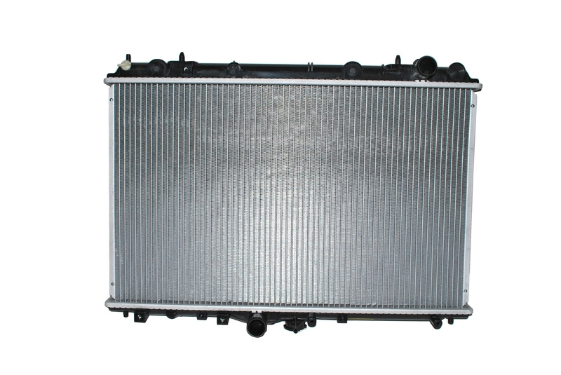 Radiator, racire motor VOLVO V40 Combi (VW) (1995 - 2004) THERMOTEC D75001TT piesa NOUA