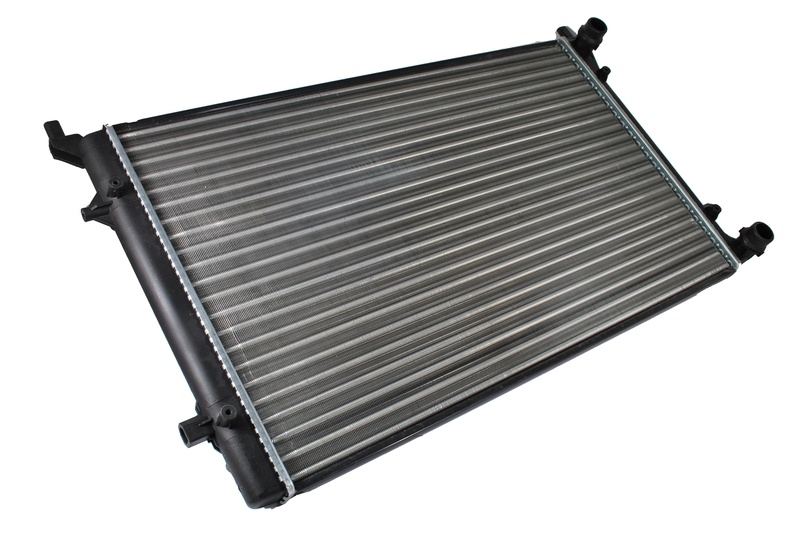 Radiator, racire motor VW PASSAT Variant (3C5) (2005 - 2011) THERMOTEC D7S003TT piesa NOUA