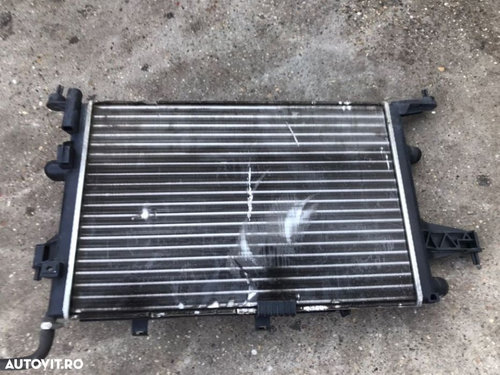 Radiator + ventilator apa Opel Corsa C 1.0/1.2 benzina.