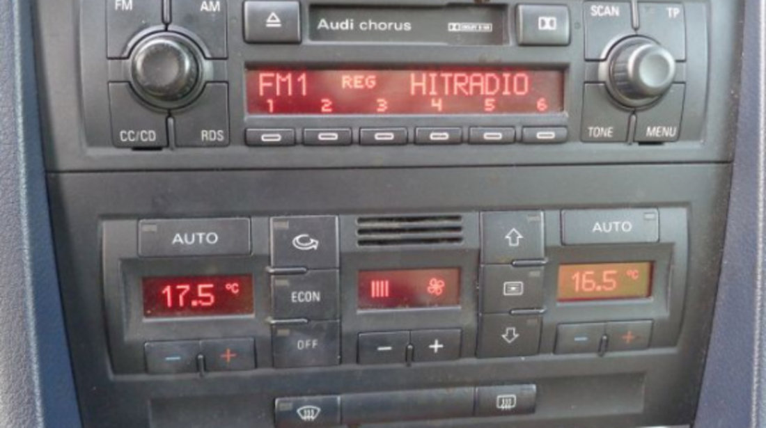 Radio Casetofon OEM Audi A4 B6 B7 Chorus #10928411