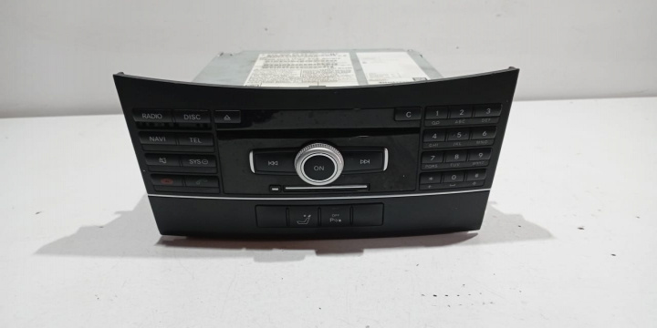 Radio CD DVD GPS A2129008309 Mercedes-Benz E-Class W212 [2009 - 2013]