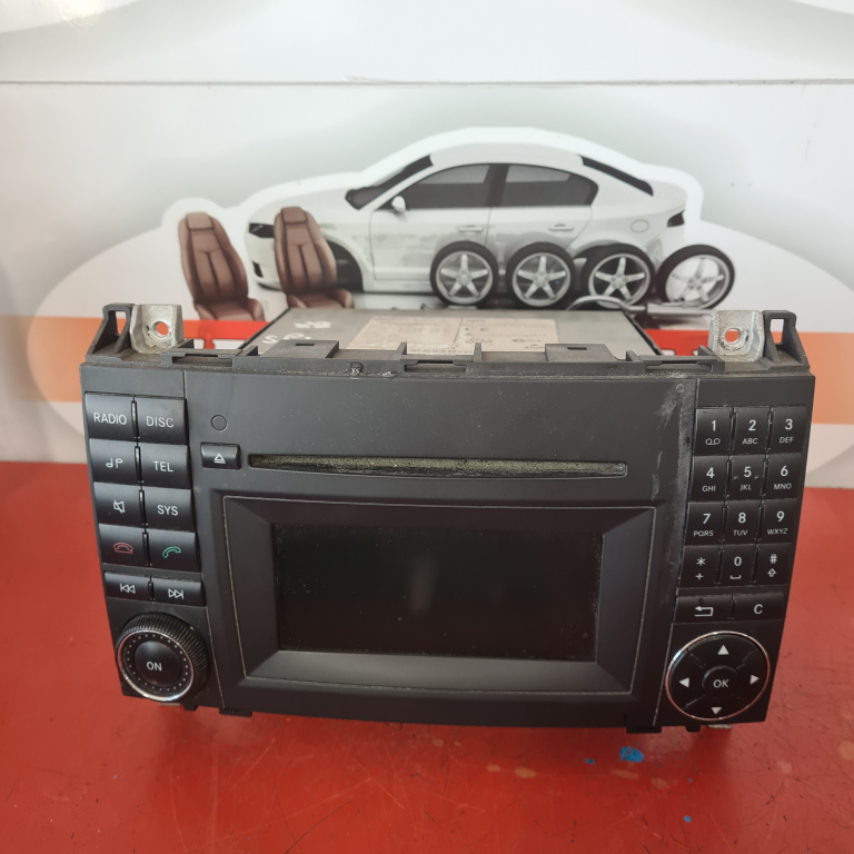 Radio CD Mercedes-Benz Sprinter 2.2 Motorina 2016, A1699002000