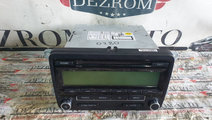 Radio CD-Player MP3 VW Touran I cod piesa : 1K0035...