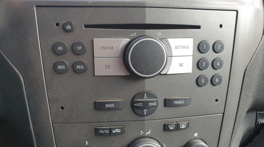 Radio CD Player Opel Zafira B 2005 - 2011 [C5698]