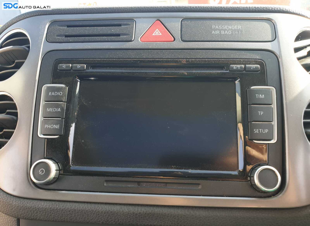 Radio CD Player Volkswagen Golf 6 2008 - 2014 Cod rcpsdgbvt1