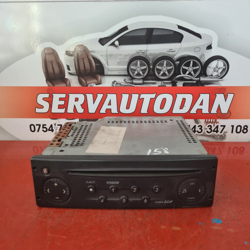 Radio CD Renault Laguna 1.9 Motorina 2006, 8200247962