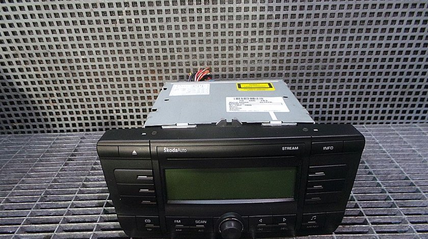 RADIO CD SKODA OCTAVIA OCTAVIA - (2004 2009)