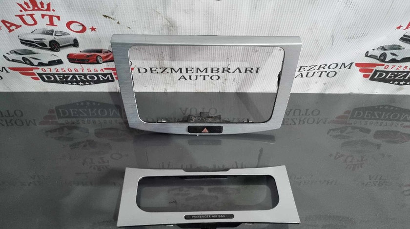 Rama navigatie + trim panou clima originale VW Passat B7 coduri 3aa858069h / 3aa863082