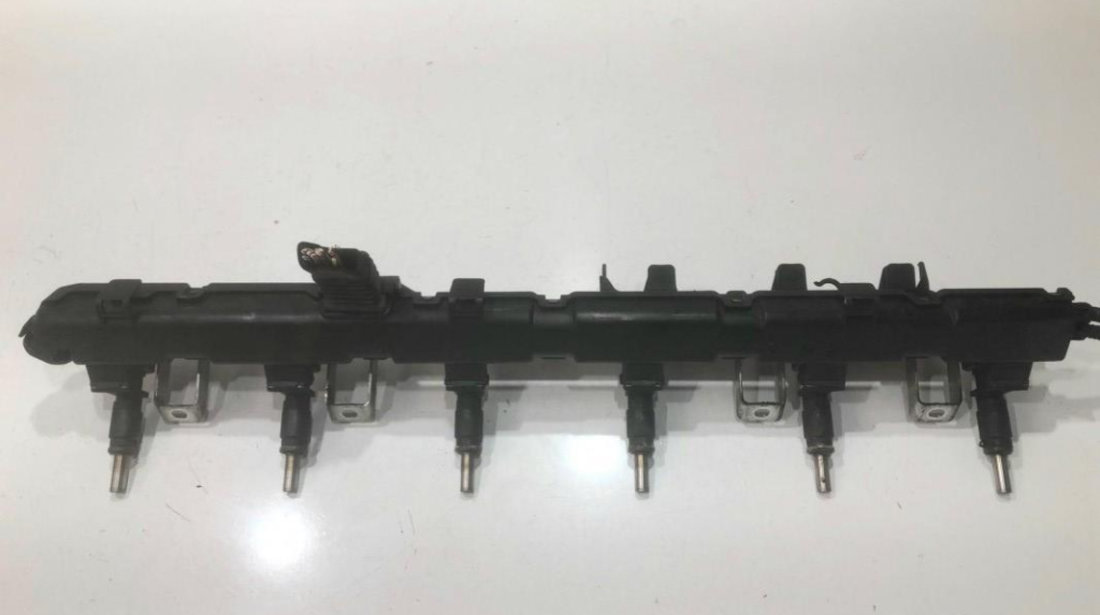 Rampa cu injectoare BMW Seria 5 (2004-2010) [E61] 2.5 benzina N52 214 cp 7531634