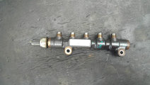 Rampa injectoare 1.6 d ford focus 2 peugeot 206 30...