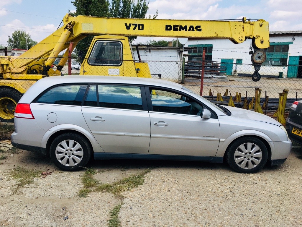 Rampa injectoare Opel Vectra C 2004 KOMBI / CARAVAN 2.2 DTI