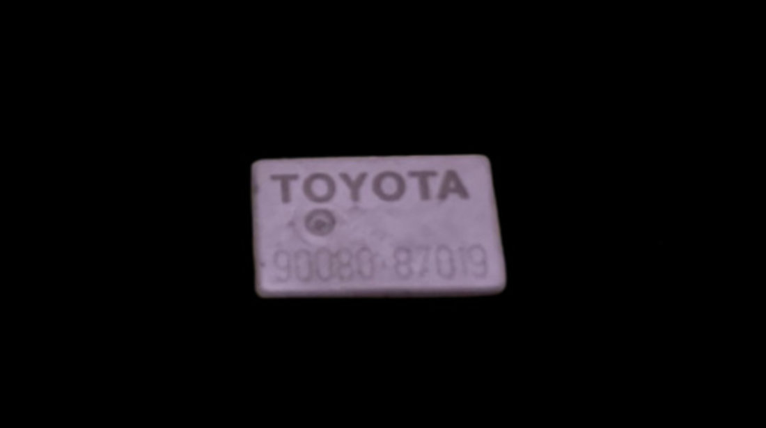 Releu Cod: 90080-87019 Toyota Avensis 2 T25 [2002 - 2006] Liftback 2.0 D MT (116 hp) (T25) D-4D - 1CD-FTV