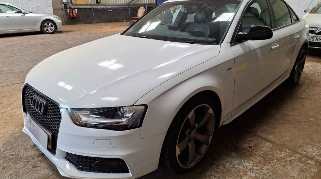 Rulment cu butuc roata fata Audi A4 B8 2012 SEDAN 1.8 TFSI CJEB