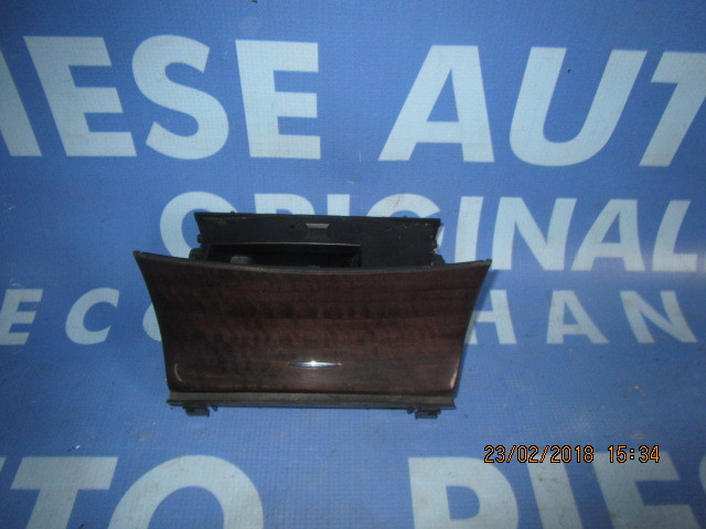 Scrumiera Mercedes E240 W211 ; A2118100430018 (fata)