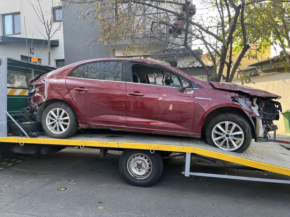 Scrumiera Renault Megane 4 Intenese 2019 30.000km