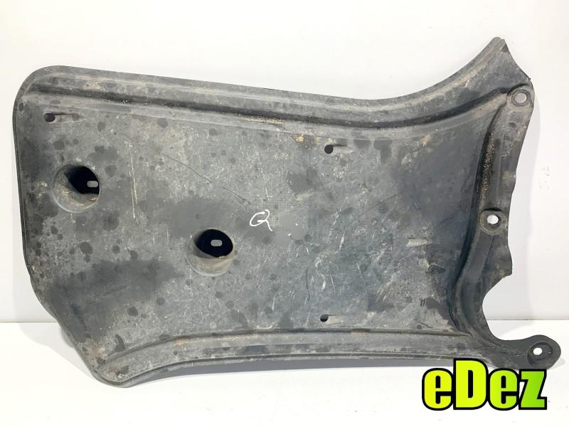 Scut Audi A5 (2007-2011) [8T3] 8F0825219